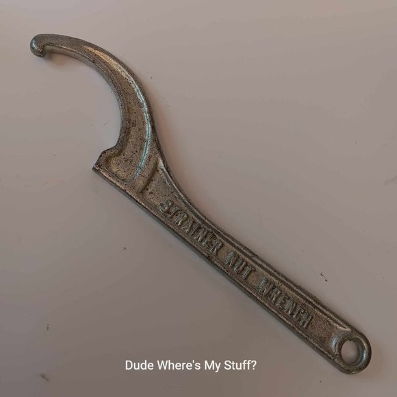 11" STRAINER NUT WRENCH - PREOWNED & READY TO GO - Picture 1 of 3